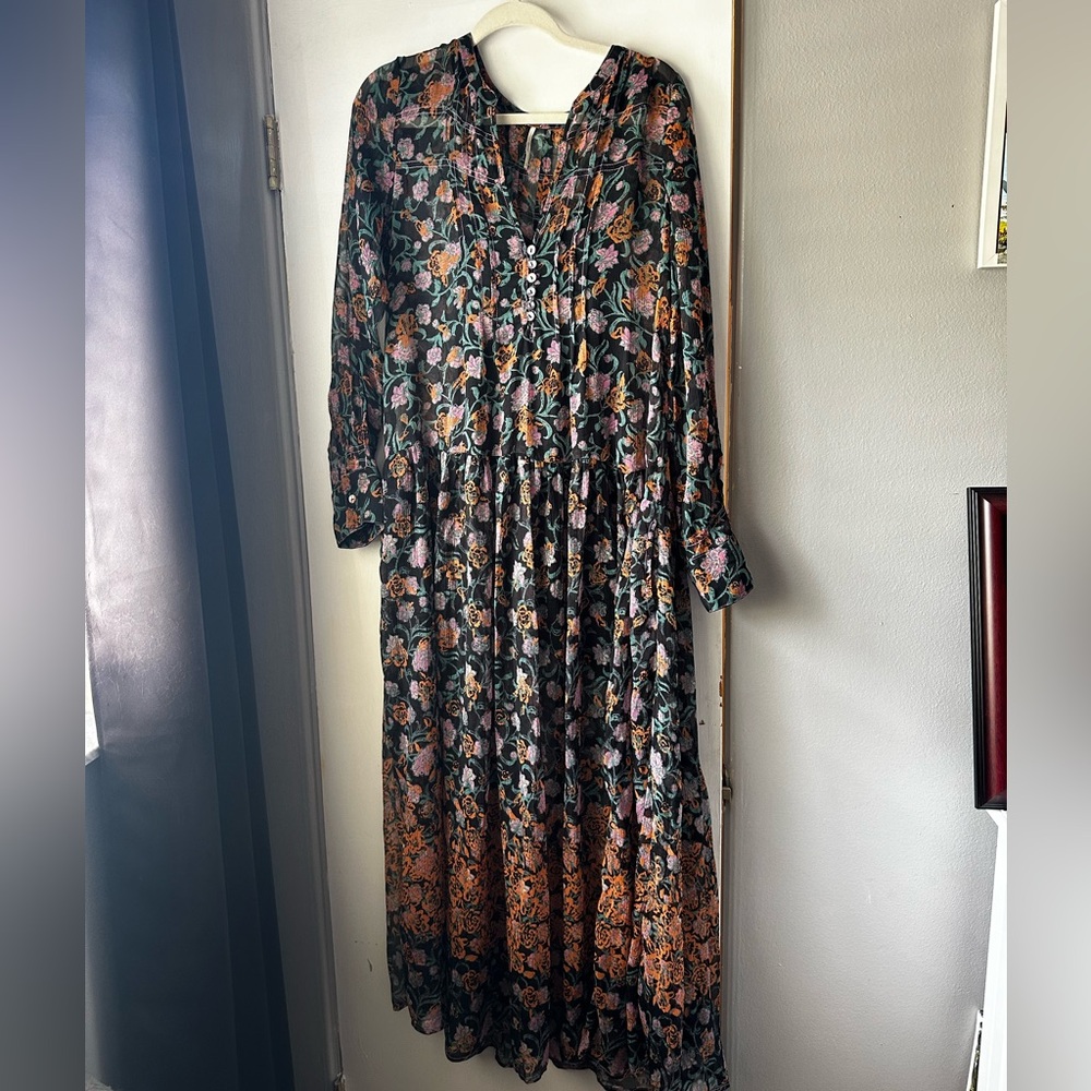 Free People Black Floral Long Sleeve Maxi Dress Size Small, sheer/slip included